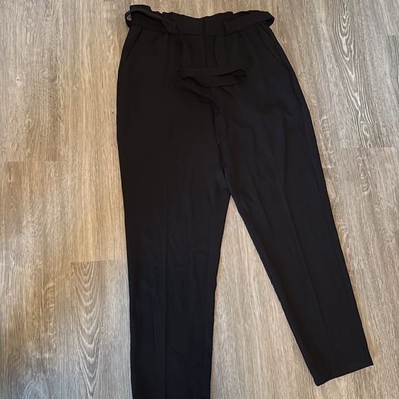 Women’s Black Pants - Picture 1 of 4